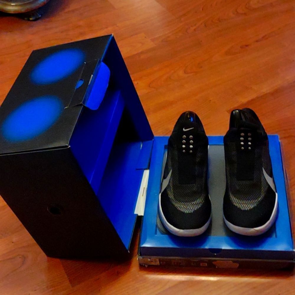 Nike Adapt BB black/Reflect silver men's size 8.5 new And Women 10
